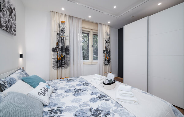 Apartament - Pula , Chorwacja - CIR765 604