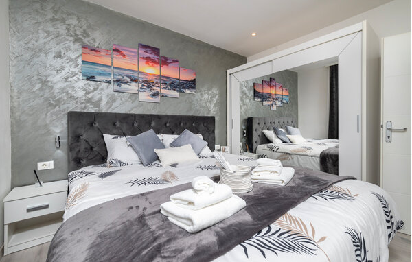 Apartament - Pula , Chorwacja - CIR765 605