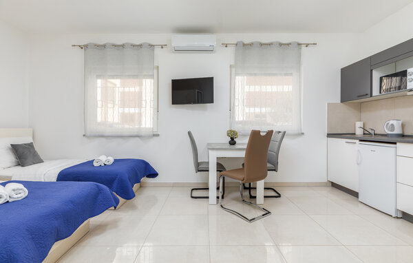 Semesterlägenhet - Pula , Kroatien - CIR772 3