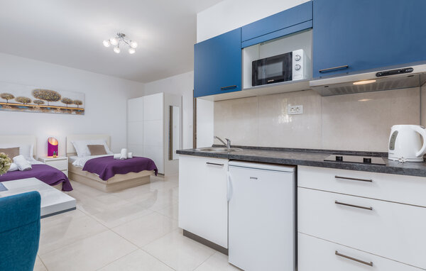 Apartment - Pula , Croatia - CIR774 1