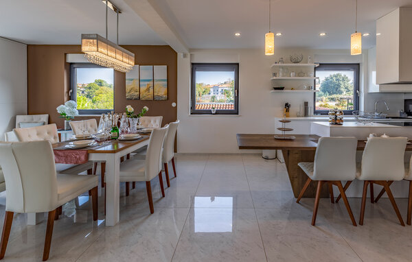 Lejlighed - Pula - Pjescana Uvala , Kroatien - CIR797 304