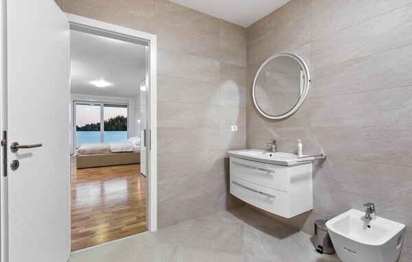 Feriehus - Pula , Kroatia - CIR805 602