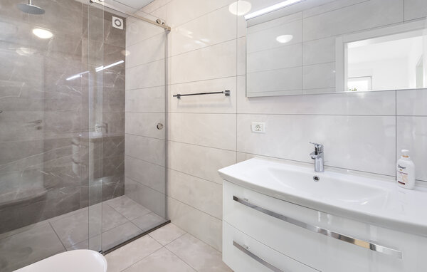 Feriehus - Pula , Kroatia - CIR805 610