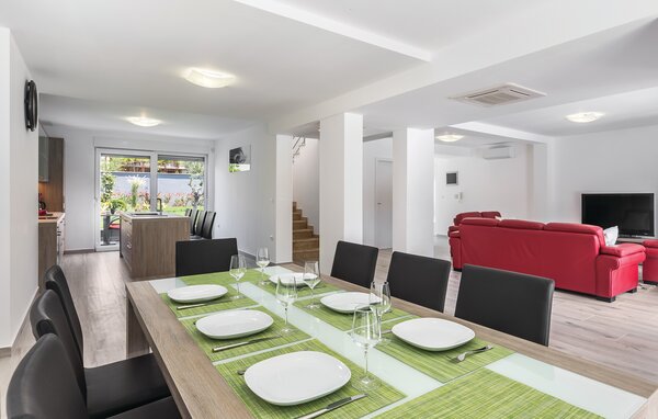 Feriehus - Pula , Kroatia - CIR805 4