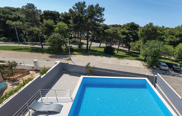 Feriehus - Pula , Kroatia - CIR805 84