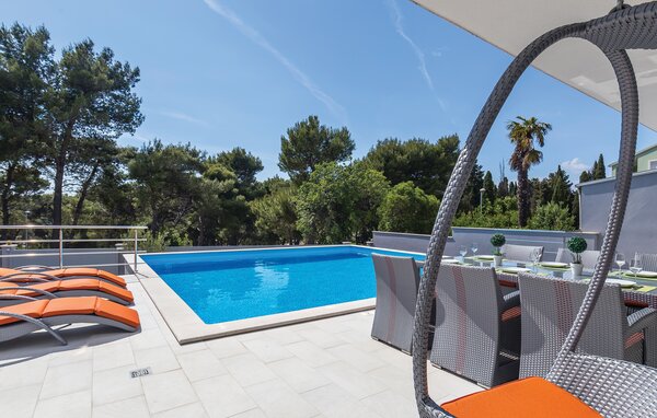 Feriehus - Pula , Kroatia - CIR805 87