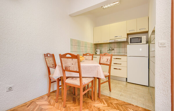 Apartment - Pula - Pjescana Uvala , Croatia - CIR809 3