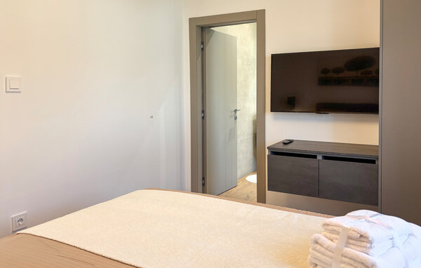 Semesterhus - Pula , Kroatien - CIR815 605