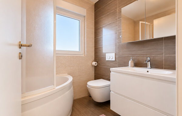 Holiday Home - Pula , Croatia - CIR824 701