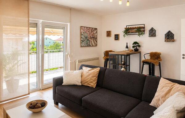 Holiday Home - Pula , Croatia - CIR824 3