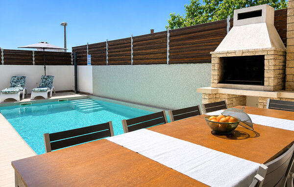 Holiday Home - Pula , Croatia - CIR824 2