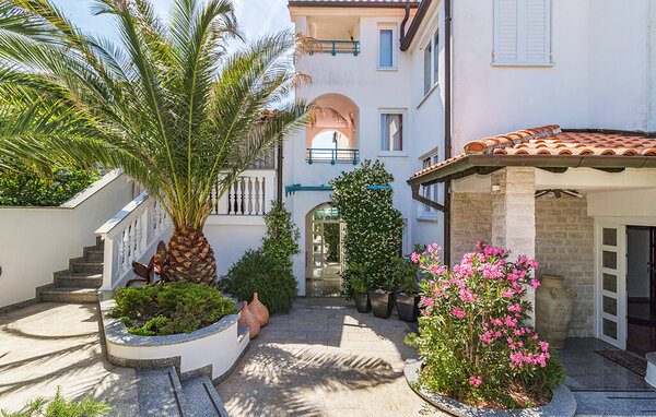 Lejlighed - Pula - Pjescana Uvala , Kroatien - CIR825 81