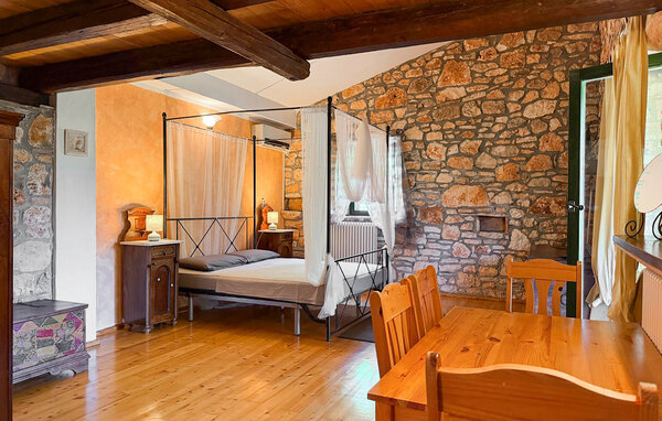 Holiday Home - Pula - Marcana , Croatia - CIR826 5