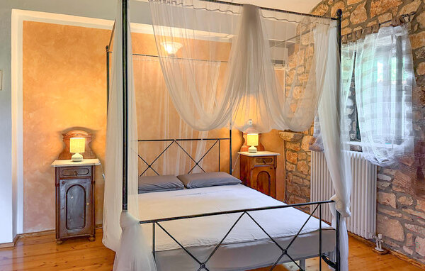 Holiday Home - Pula - Marcana , Croatia - CIR826 601