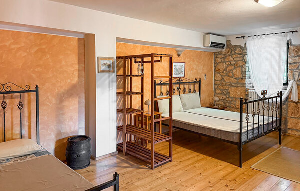 Holiday Home - Pula - Marcana , Croatia - CIR826 602