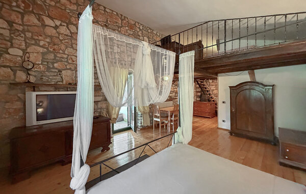 Holiday Home - Pula - Marcana , Croatia - CIR826 607