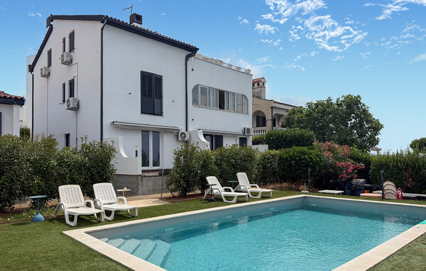 Appartamento - Pula - Pjescana Uvala , Croazia - CIR827 1
