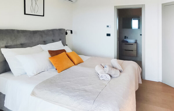 Semesterhus - Pula , Kroatien - CIR830 6
