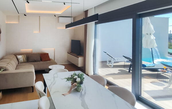 Semesterhus - Pula , Kroatien - CIR830 3