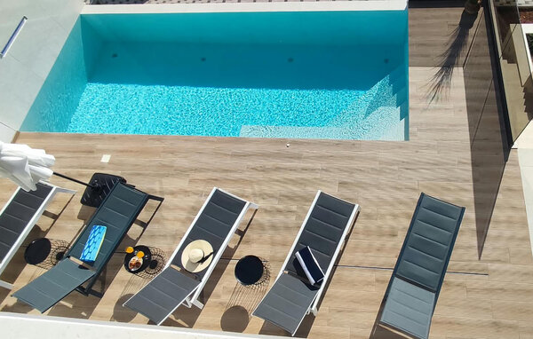 Semesterhus - Pula , Kroatien - CIR830 12