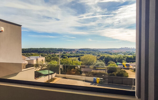 Semesterhus - Pula , Kroatien - CIR830 201