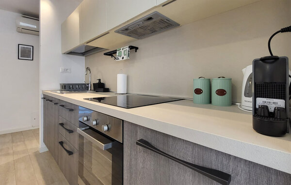 Appartement - Pula , Kroatië - CIR898 401