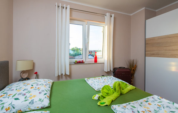 Ferienhaus - Pula-Loborika , Kroatien - CIS225 606