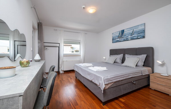 Vakantiehuis - Vodnjan , Kroatië - CIS230 607
