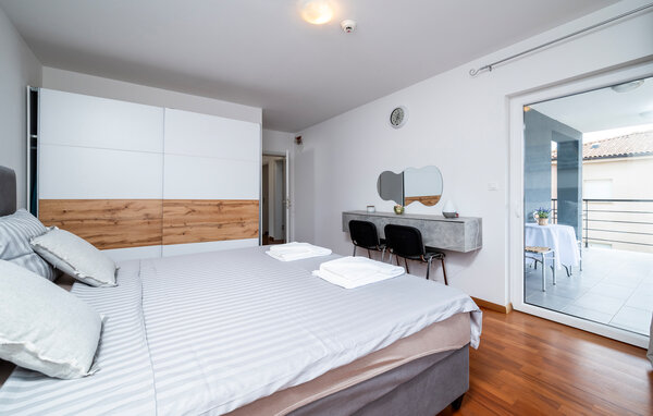 Vakantiehuis - Vodnjan , Kroatië - CIS230 608