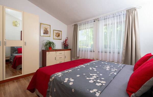 Holiday Home - Vodnjan-Matelici , Croatia - CIS232 605
