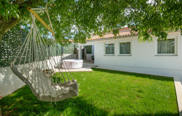 Holiday Home - Vodnjan-Matelici , Croatia - CIS232 101