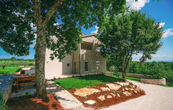 Holiday Home - Visnjan-Vizinada , Croatia - CIS250 82