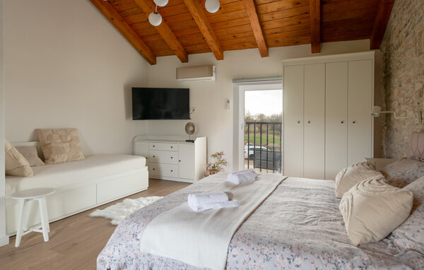Holiday Home - Zminj-Vidulini , Croatia - CIS255 602