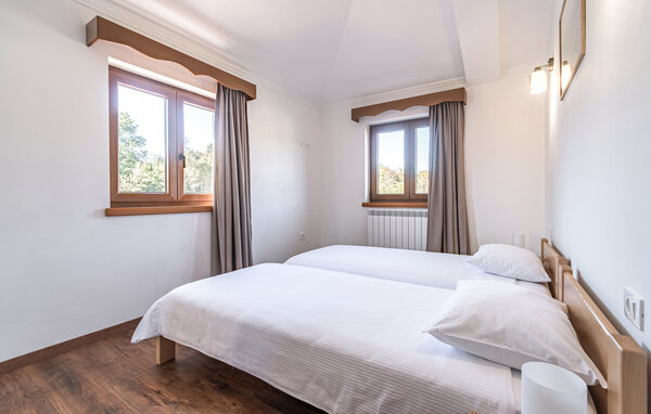 Holiday Home - Buzet- Roc , Croatia - CIS319 601