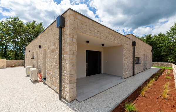 Holiday Home - Vodnjan-Klarici , Croatia - CIS323 82
