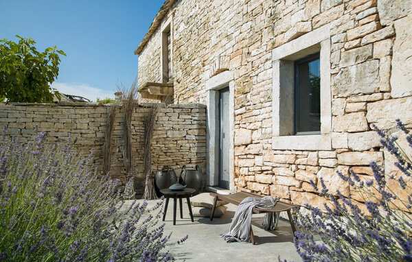 Holiday Home - Tinjan-Tinjan , Croatia - CIS328 101