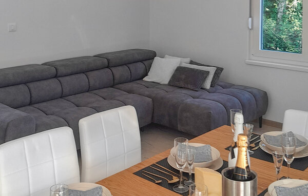Holiday Home - Pazin-Jelencici , Croatia - CIS334 301