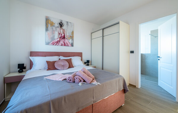 Holiday Home - Vodnjan- Gajana , Croatia - CIS337 602