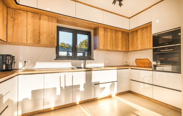 Holiday Home - Porec-Kastelir , Croatia - CIS367 401