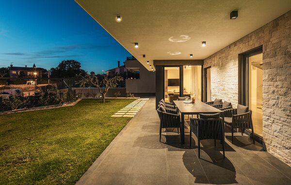 Holiday Home - Porec-Kastelir , Croatia - CIS367 90