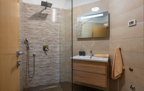 Vakantiehuis - Pula , Kroatië - CIS385 704