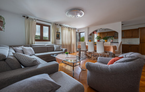 Vakantiehuis - Pula , Kroatië - CIS385 302