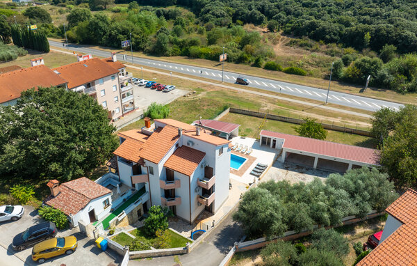 Vakantiehuis - Pula , Kroatië - CIS385 81