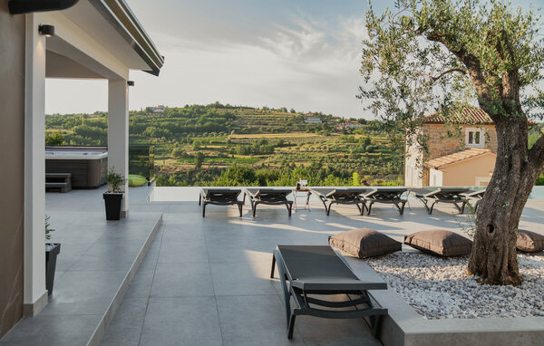 Holiday Home - Buje-Momjan , Croatia - CIS392 15