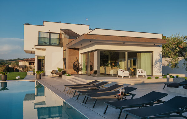 Holiday Home - Buje-Momjan , Croatia - CIS392 18