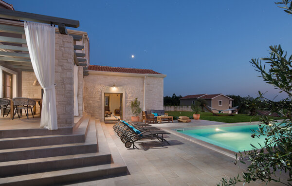 Holiday Home - Visnjan- Srebrnici , Croatia - CIS396 17