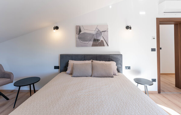 Vakantiehuis - Pula , Kroatië - CIS400 601