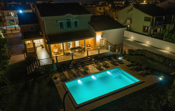 Vakantiehuis - Pula , Kroatië - CIS400 14