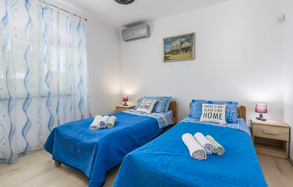 Feriehus - Tinjan - Hlistici , Kroatia - CIS403 602