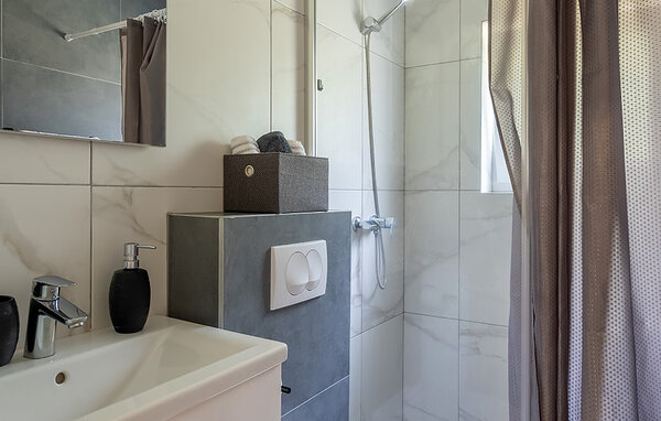 Holiday Home - Barban-Kozljani , Croatia - CIS404 703